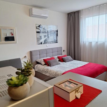 Apartment Lea Maria Задар Екстериор снимка